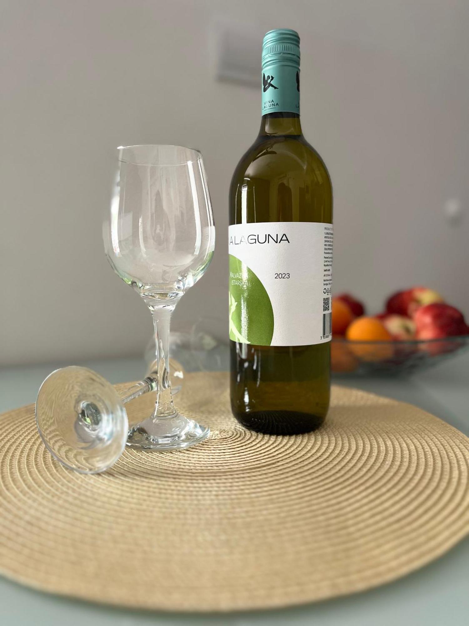 Lucia Apartment